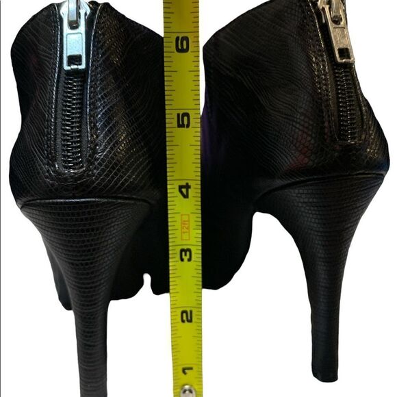 Ann Marino Vegan Peep Toe Ankle Boots - Picture 11 of 12